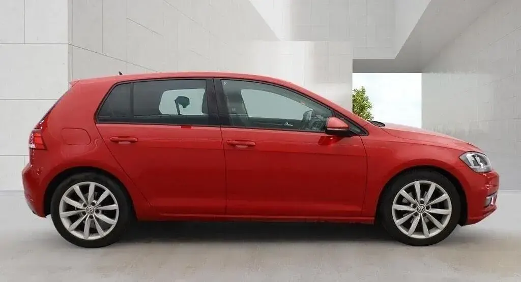 Used VW Golf VII GT 150 HP (110 kW) 2018 Red Hatchback