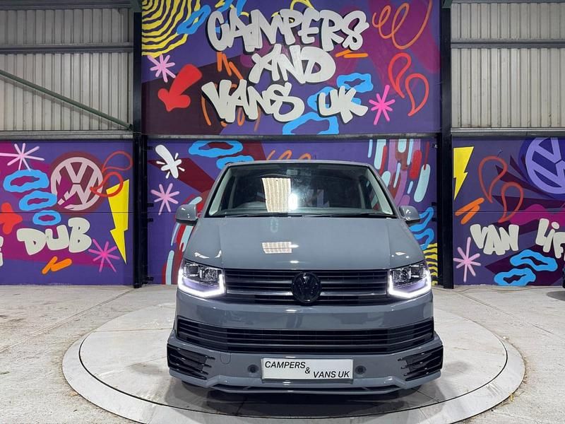 Begagnad VW Transporter 2016 Grå Van