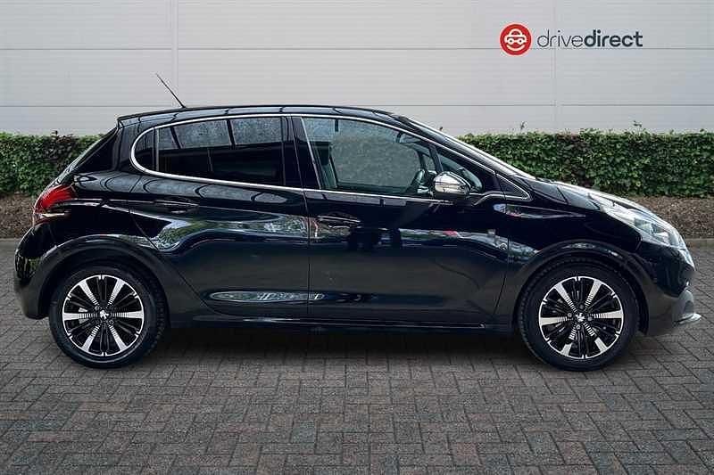 Usado Peugeot 208 S 82 HP (60 kW) 2019 Preto Citadino