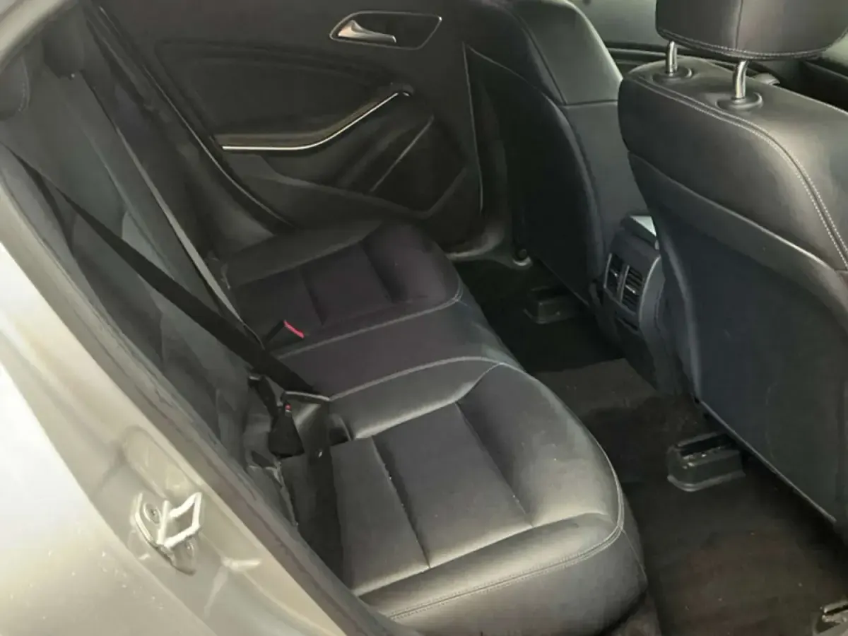 Used Mercedes A180 2017 Silver Hatchback