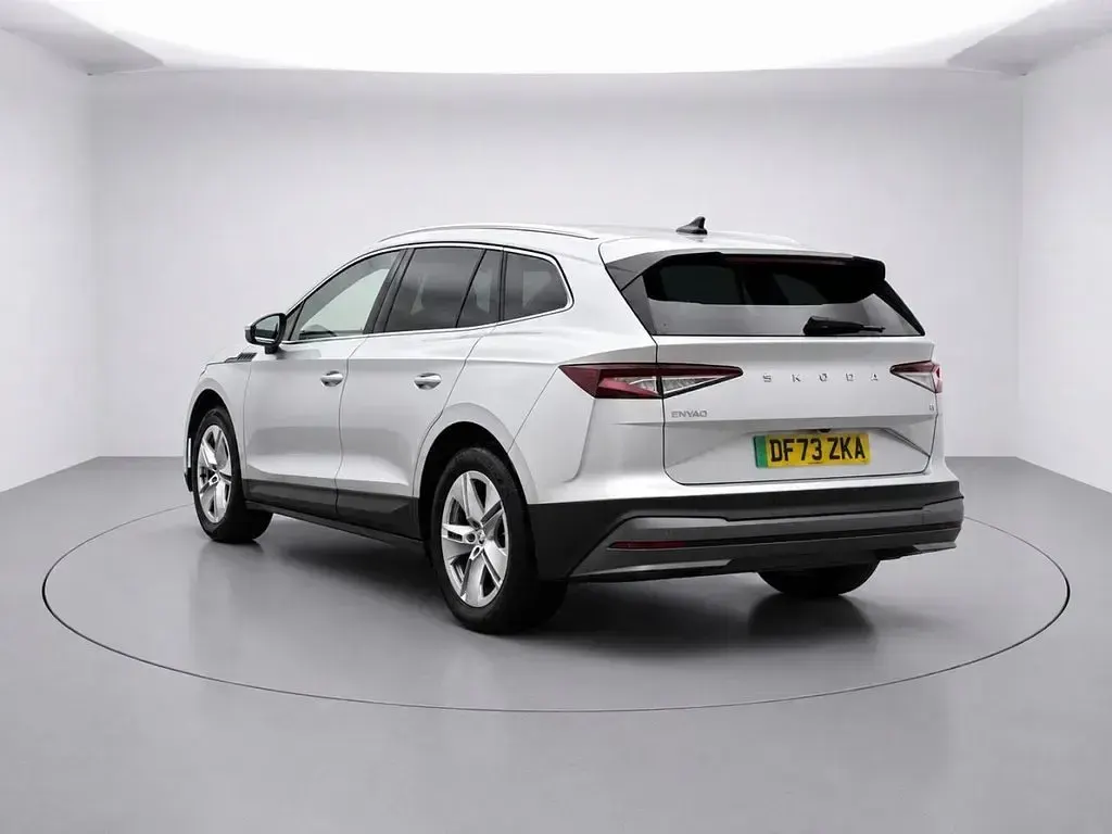 Used Skoda Enyaq iV 135 kW (184 HP) 2024 Silver SUV