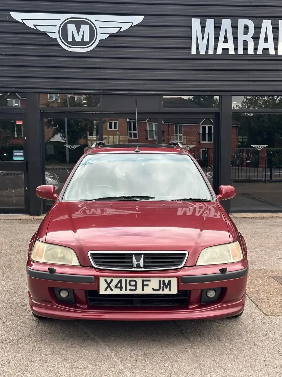 Used Honda Civic 169 HP (124 kW) 2000 Red Estate