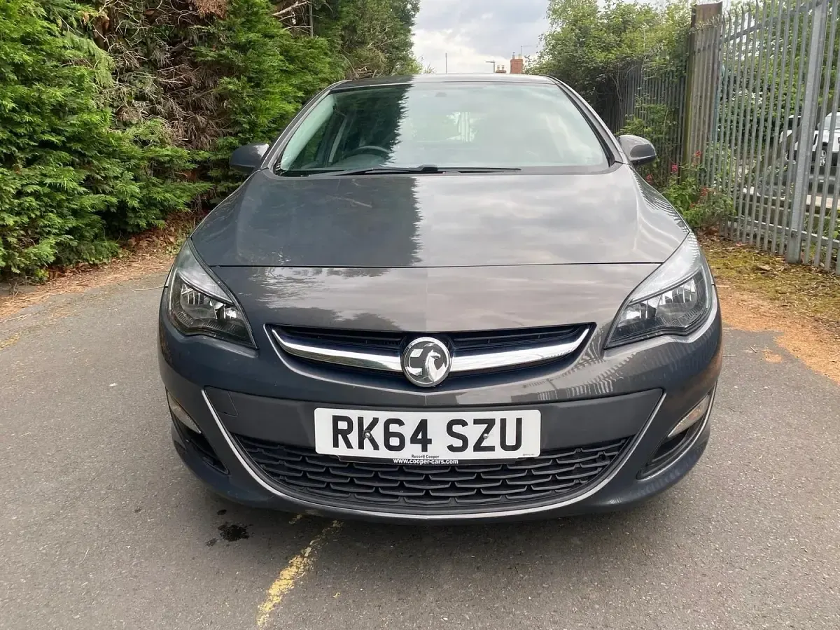 Used Vauxhall Astra Excite 2014 Grey Hatchback