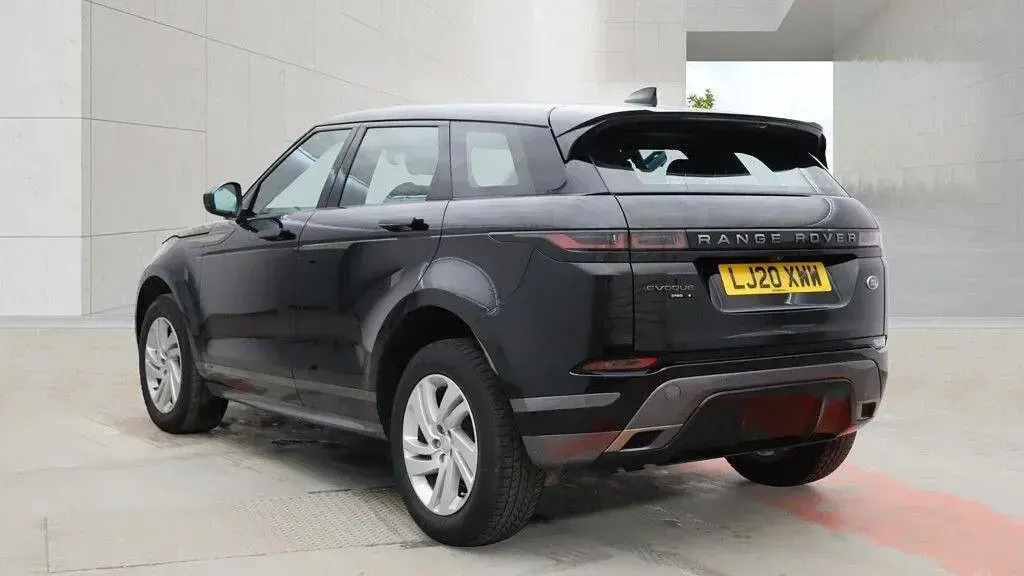 Used Land Rover Range Rover evoque R-Dynamic 150 HP (110 kW) 2020 Black SUV