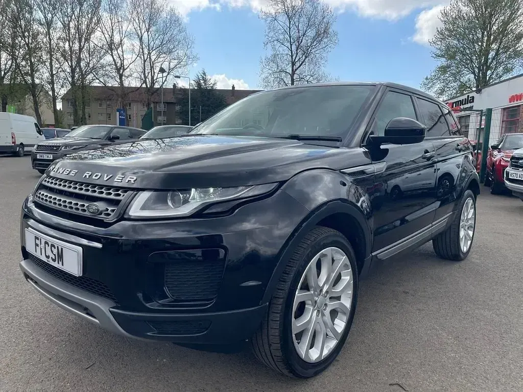 Used Land Rover Range Rover evoque SE 150 HP (110 kW) 2018 Black Estate