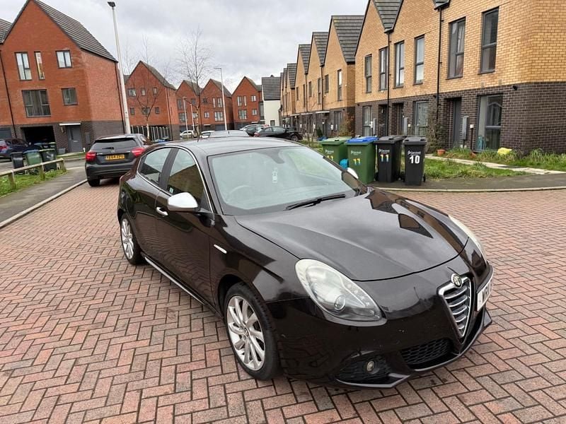 Used Alfa Romeo Giulietta Veloce 2011 Black Hatchback