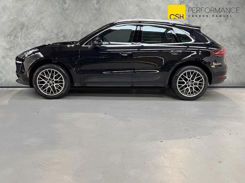 Used Porsche Macan 252 HP (185 kW) 2015 Black SUV