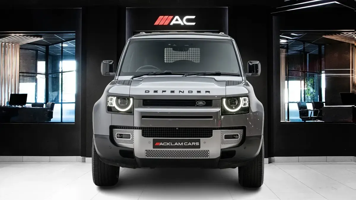 Used Land Rover Defender SE 2023 Grey SUV