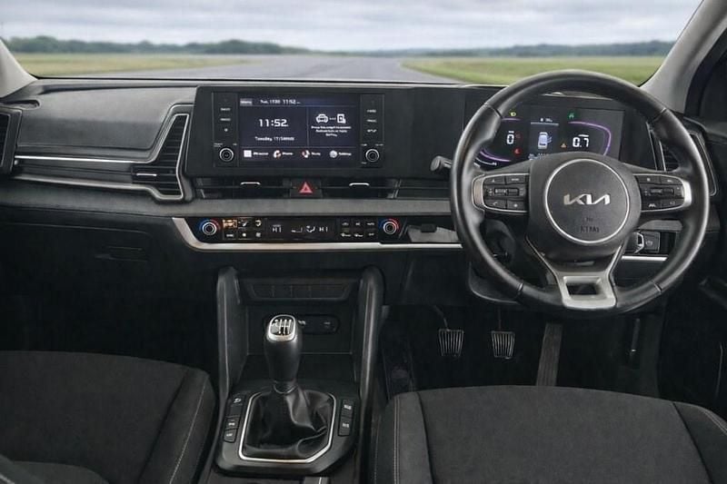 Usado Kia Sportage 148 HP (108 kW) 2023 Preto SUV