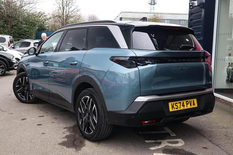Used Peugeot 5008 GTi 134 HP (98 kW) 2024 Blue SUV