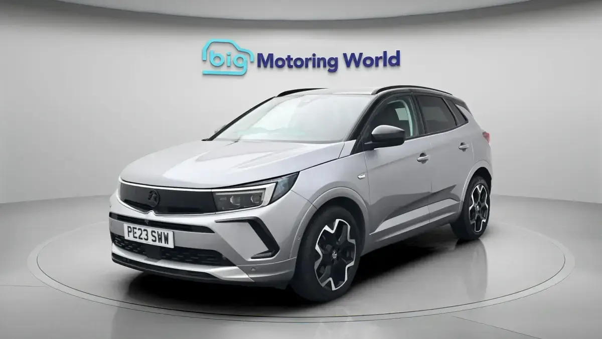 Used Vauxhall Grandland X Ultimate 131 HP (96 kW) 2023 Grey SUV