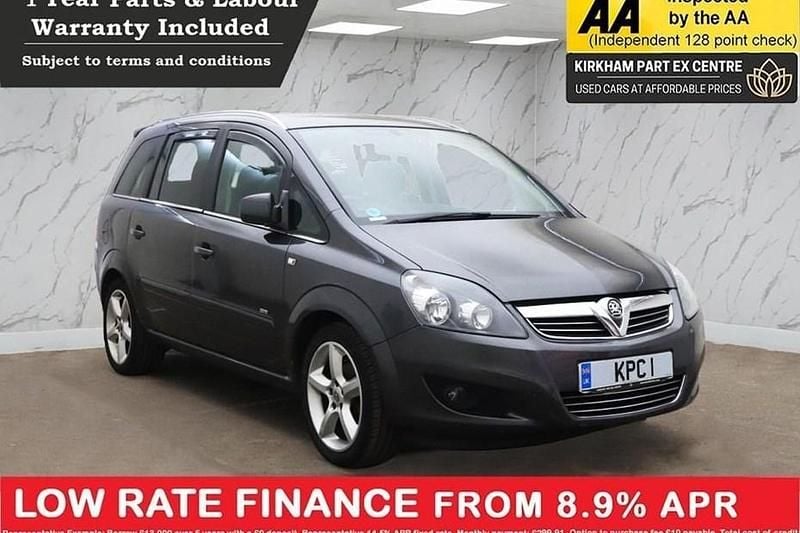 Used 2011 Vauxhall Zafira SRi | £2,495 (Good price) - Image 1/1
