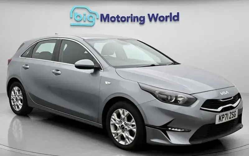 Used Kia Ceed 120 HP (88 kW) 2021 Hatchback