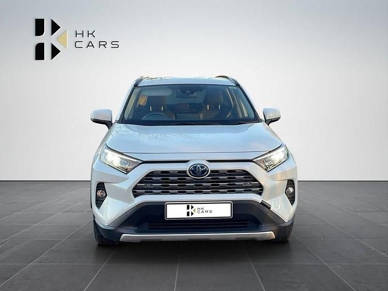 Used Toyota RAV4 Design 2021 White SUV