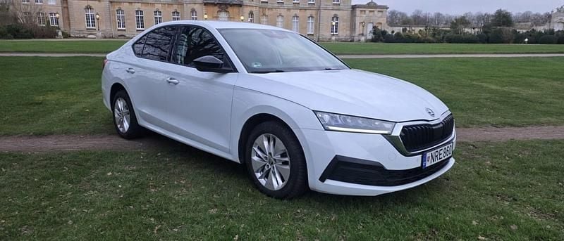 Used Skoda Octavia 2021 White Hatchback