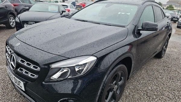 Black Used 2017 Mercedes GLA200 SUV | £13,200 (Fair price) - Image 1/1