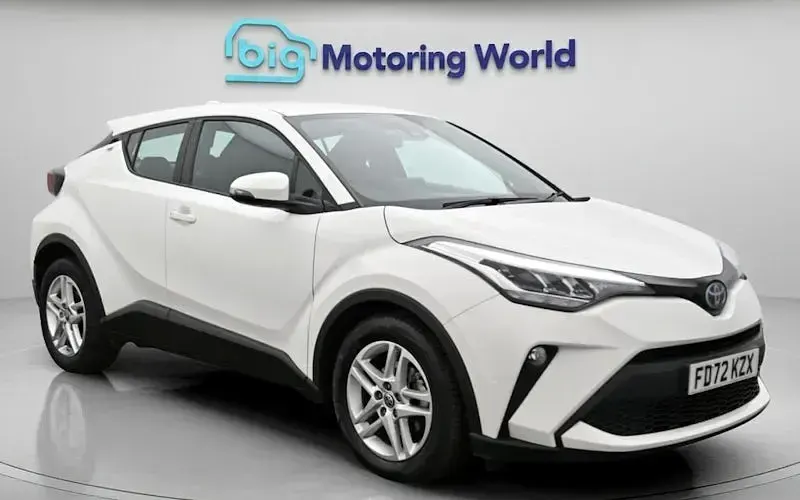 Used Toyota C-HR 122 HP (89 kW) 2023 SUV