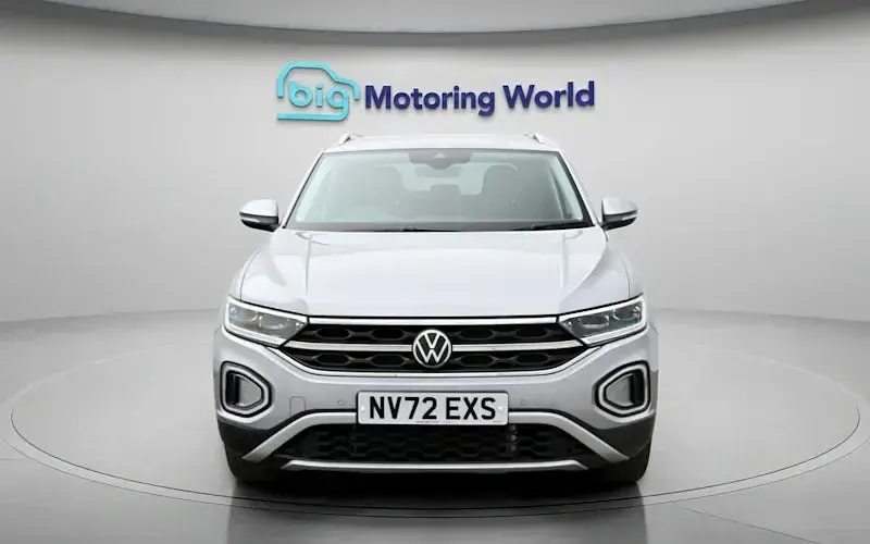 Usado VW T-Roc Style 150 HP (110 kW) 2025 SUV