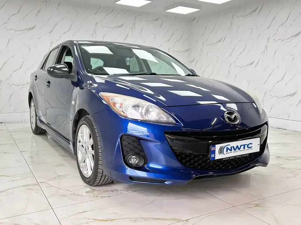 Used Mazda 3 105 HP (77 kW) 2013 Blue Hatchback