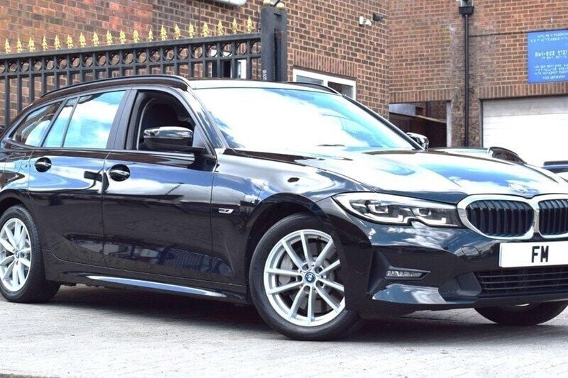 Black Used 2022 BMW 330e Comfort Edition Estate | £15,250 (Super price) - Image 1/1