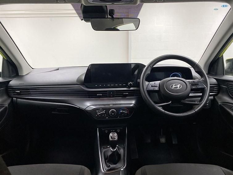 Used Hyundai i20 Advanced 2024 Yellow Hatchback