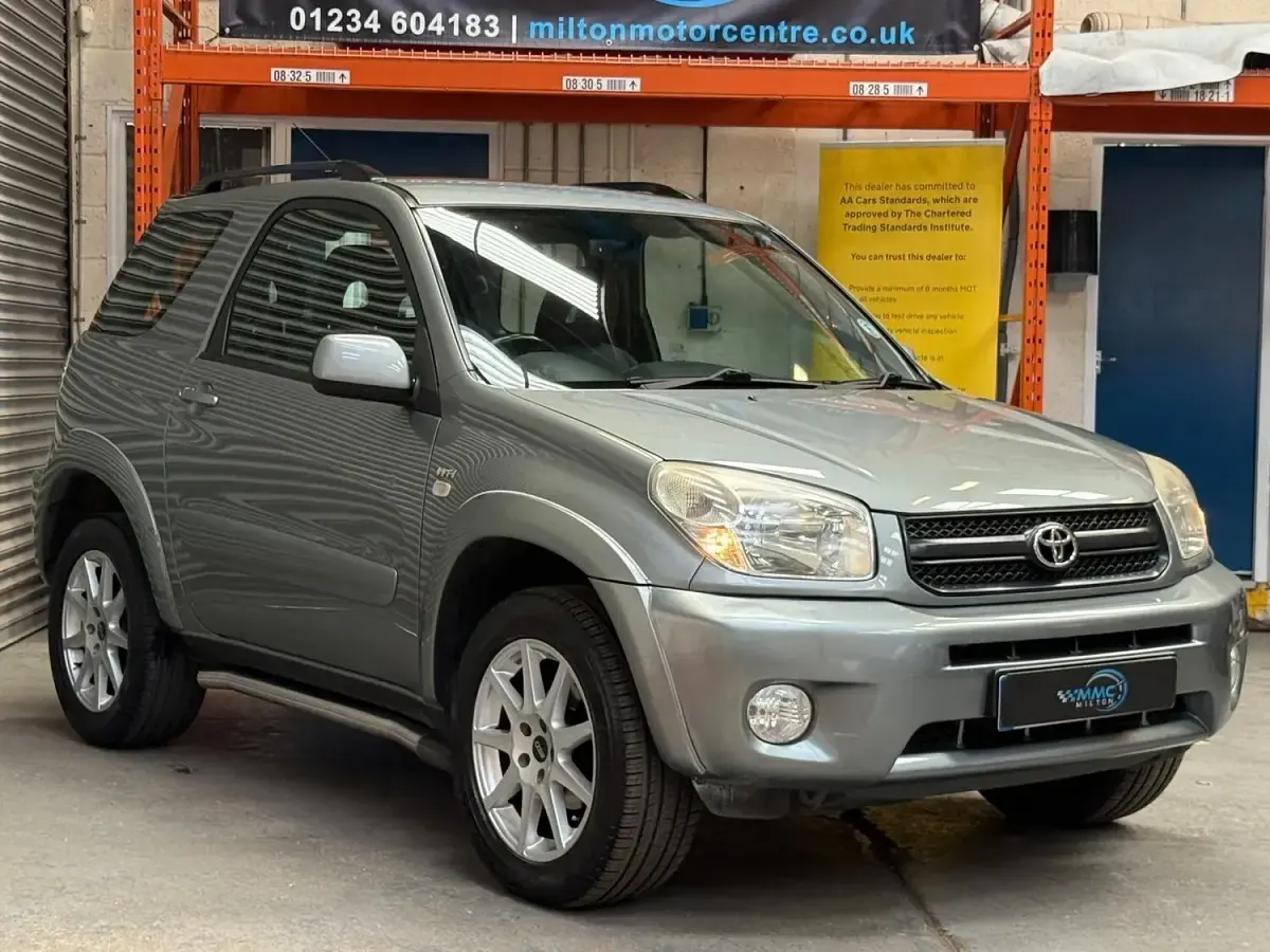 Used Toyota RAV4 2004 Green SUV