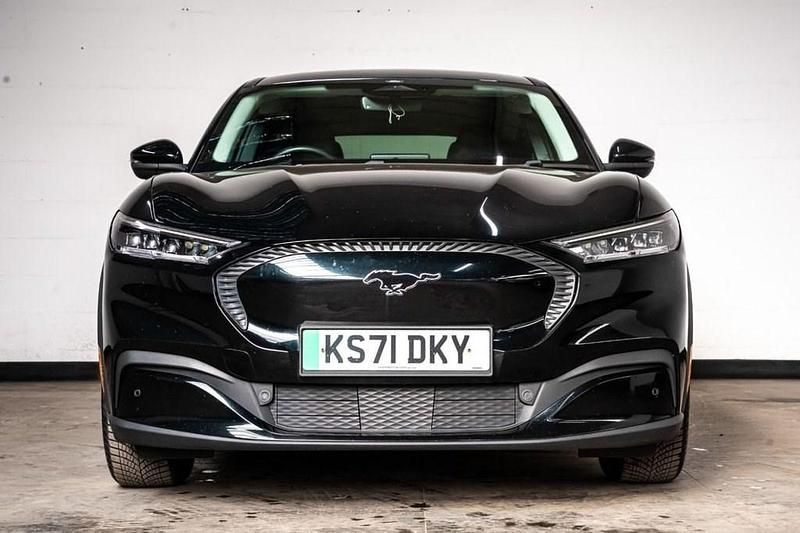 Used Ford Mustang Standard Range 269 HP (197 kW) 2022 Black Hatchback