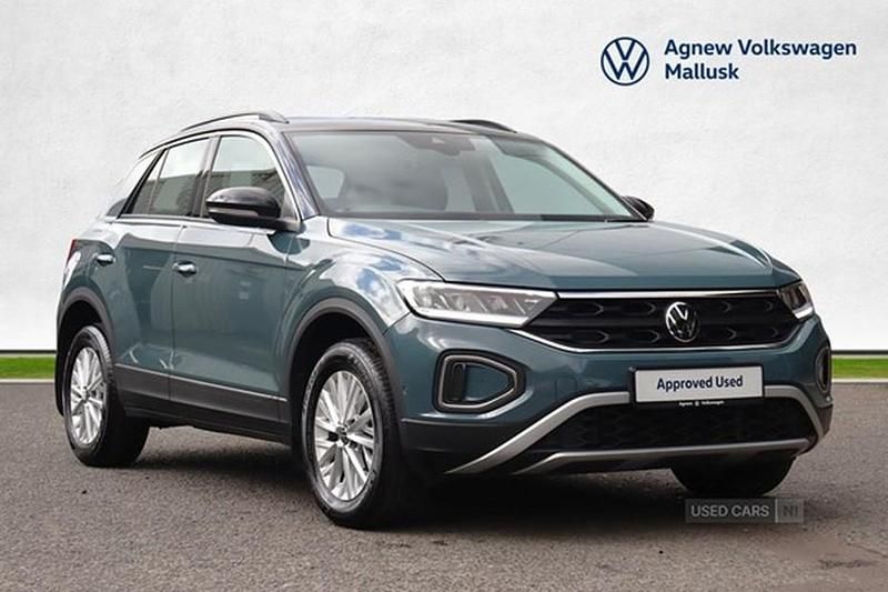 Blue Used 2023 VW T-Roc Life SUV | £18,990 (Good price) - Image 1/1