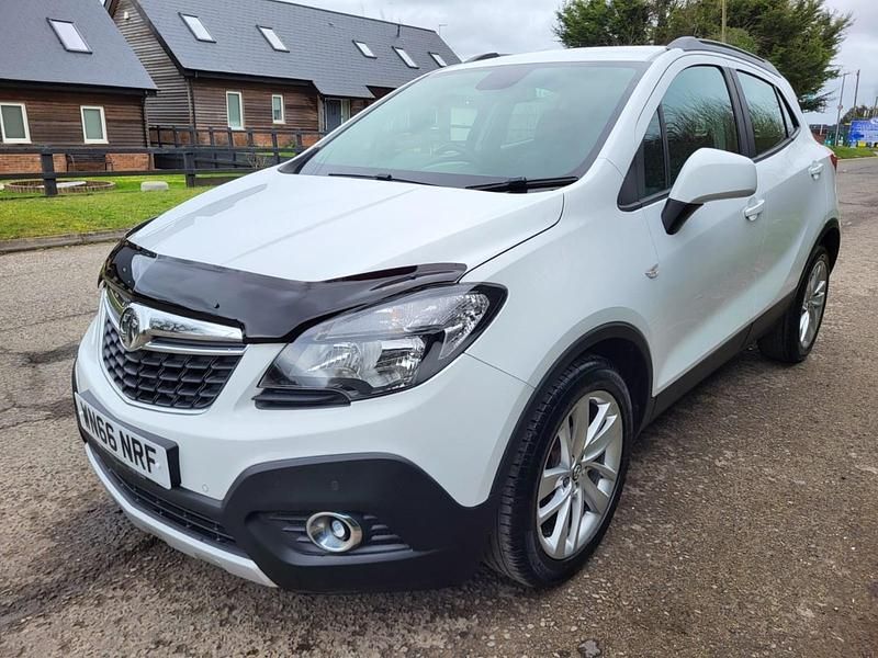 Used Vauxhall Mokka 140 HP (102 kW) 2016 White SUV