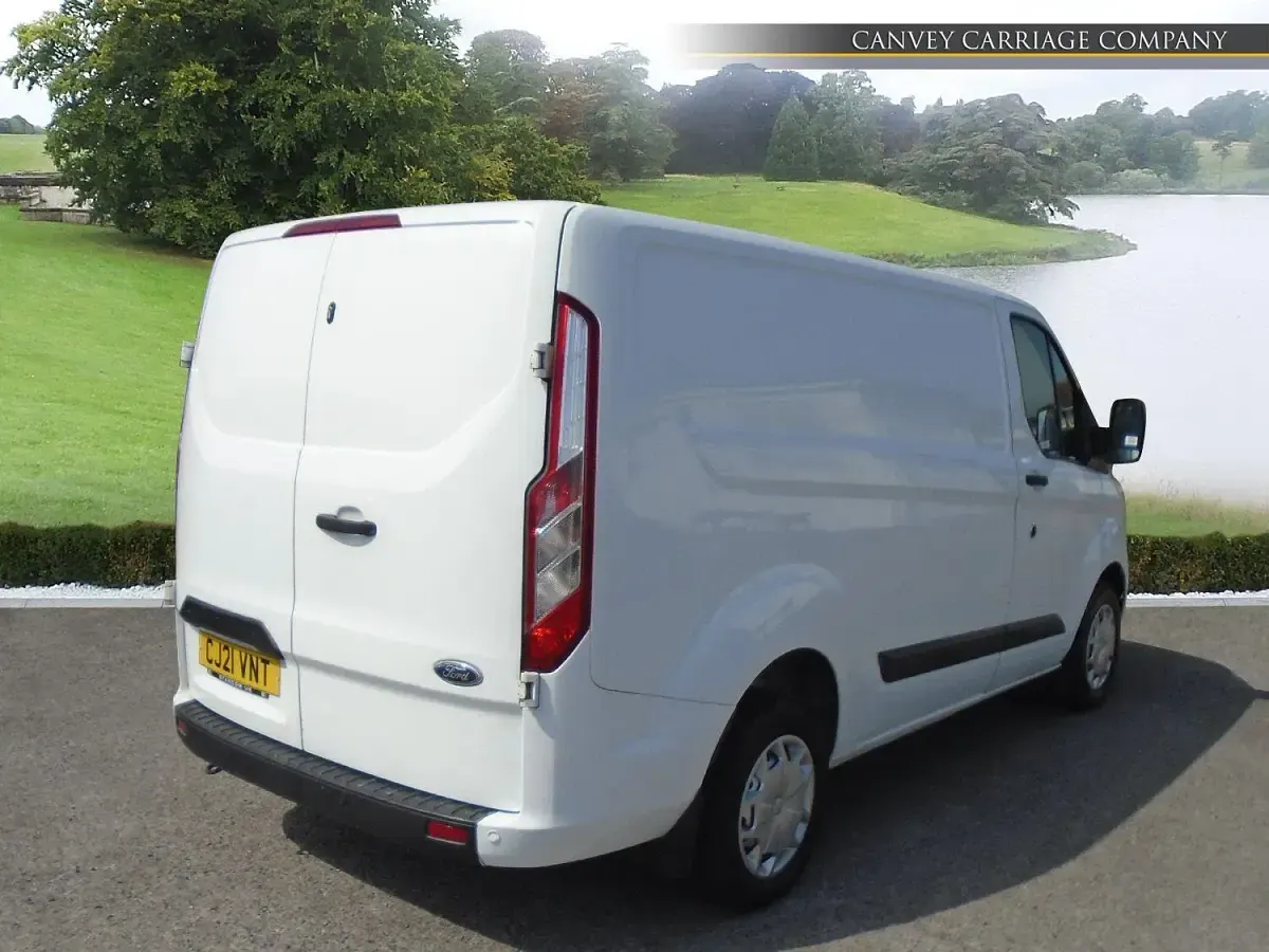 Used Ford Transit Custom Trend 130 HP (95 kW) 2021 White Van