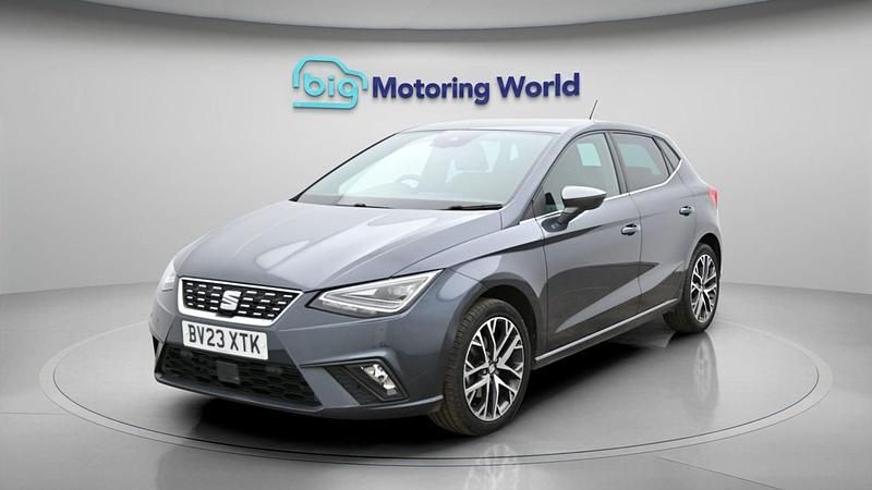 Used Seat Ibiza XCELLENCE Lux 110 HP (80 kW) 2023 Grey Hatchback