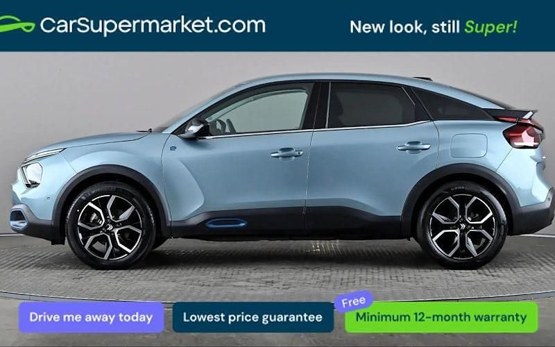 Used Citroën e-C4 Shine 100 kW (136 HP) 2023 Blue Hatchback