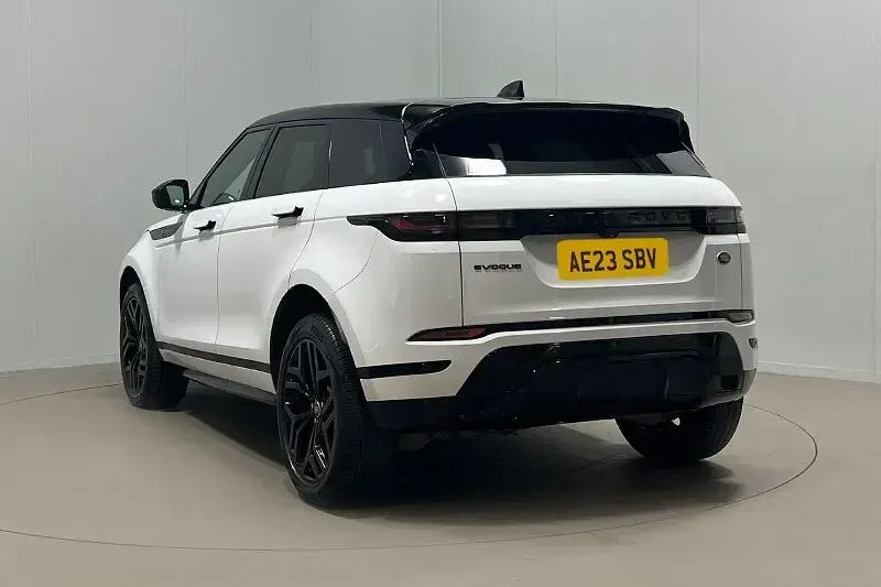 Used Land Rover Range Rover evoque HSE Dynamic 204 HP (150 kW) 2023 White SUV