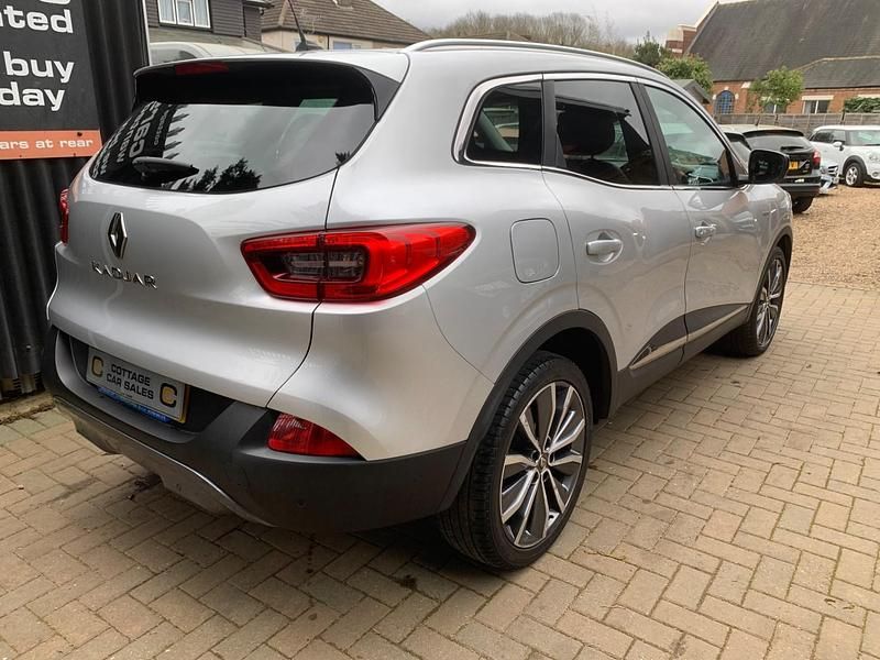 Used Renault Kadjar Signature 130 HP (95 kW) 2018 Silver SUV