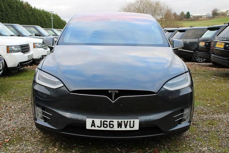 Used Tesla Model X 448 kW (610 HP) 2017 Silver SUV