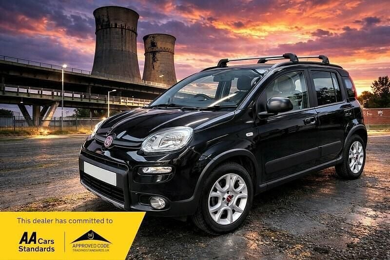 Used Fiat Panda Trekking 85 HP (62 kW) 2014 Black Hatchback