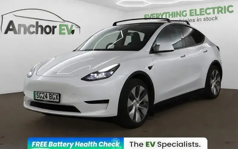 Used Tesla Model Y Standard Range 219 kW (299 HP) 2024 SUV