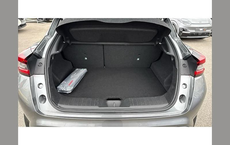 Used Nissan Juke N-Connecta 117 HP (86 kW) 2020 Grey SUV