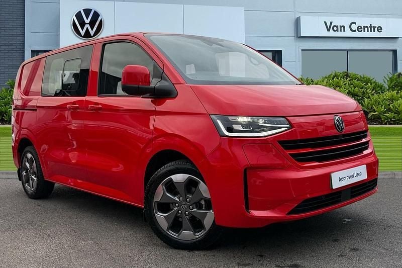 New VW Transporter Pro 210 kW (286 HP) 2025 Red Van