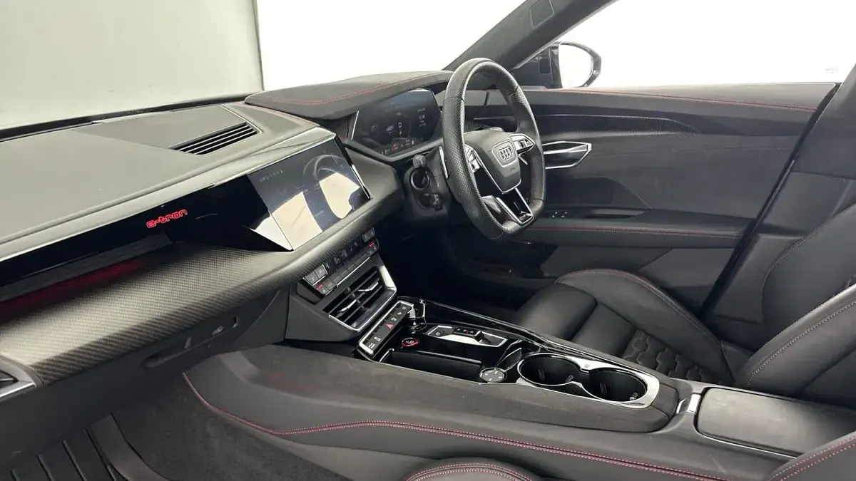 Used Audi RS e-tron GT Comfort 475 kW (646 HP) 2024 Grey Sedan