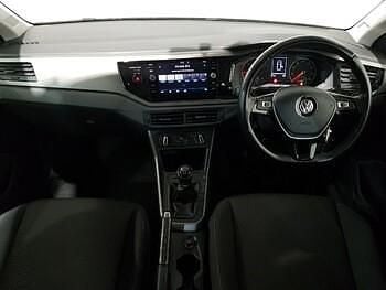 Used VW Polo SE 80 HP (58 kW) 2019 Silver Hatchback