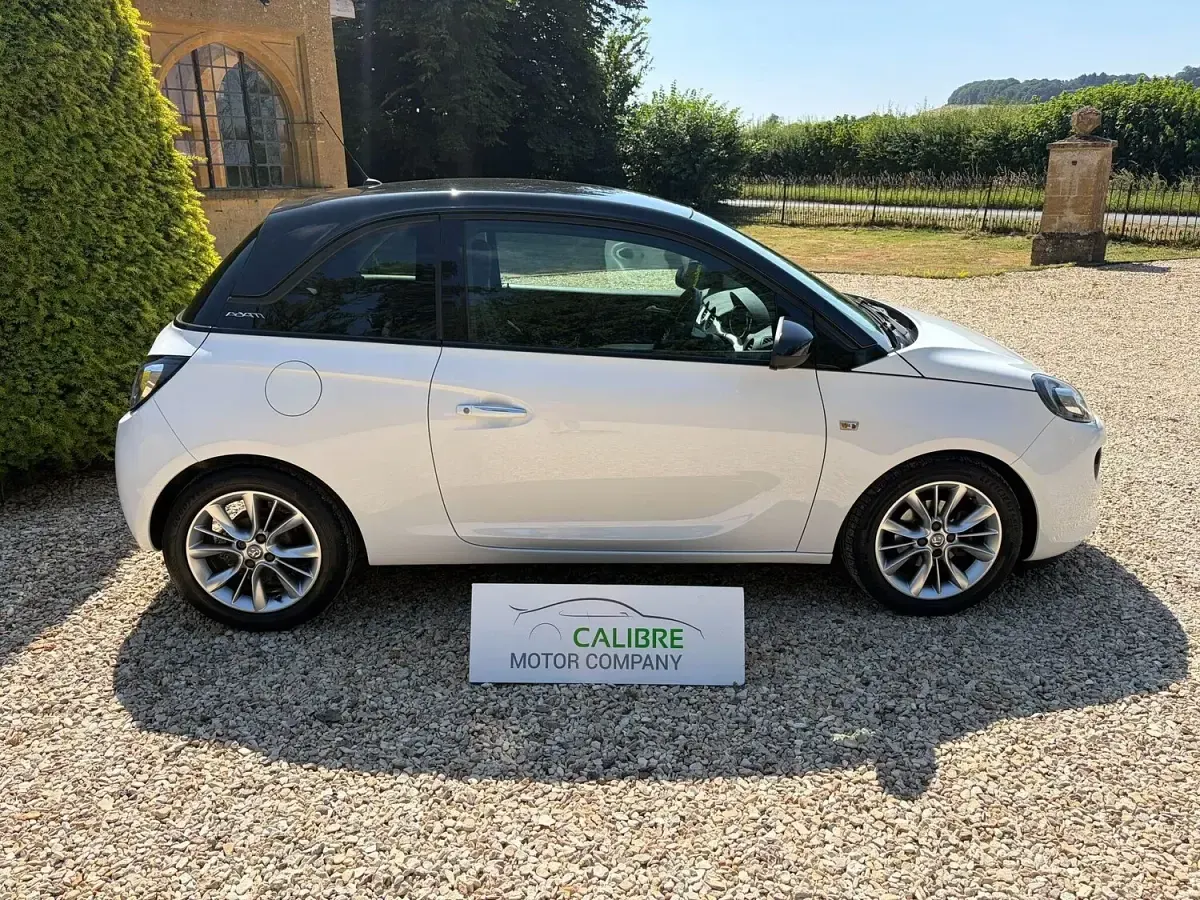 Used Vauxhall Adam Jam 87 HP (63 kW) 2014 White Hatchback