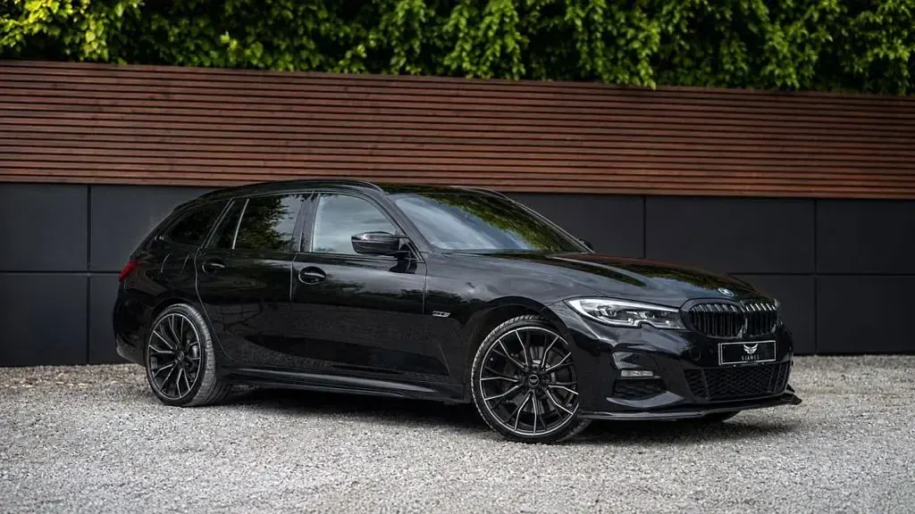 Used BMW 330e M Sport 292 HP (214 kW) 2022 Black Estate