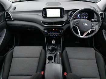 Used Hyundai Tucson SE 132 HP (97 kW) 2019 Grey SUV