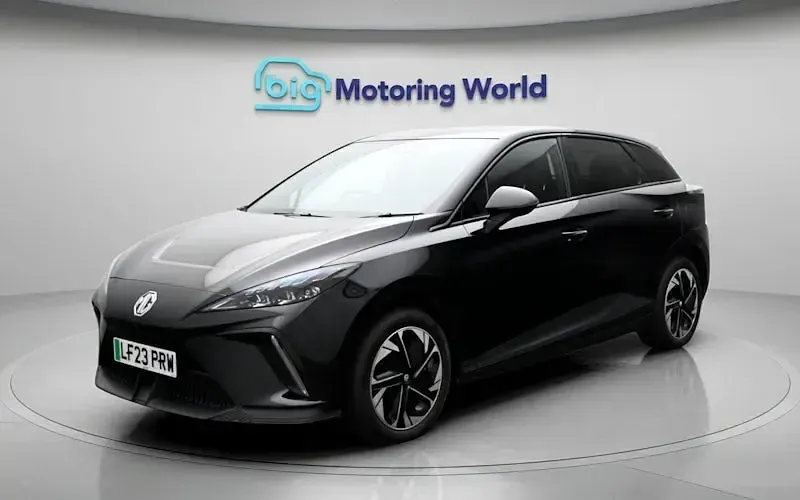 Usado MG MG4 EV Trophy 150 kW (204 HP) 2025 Citadino