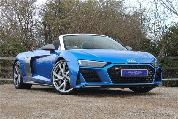 Blue Used 2020 Audi R8 Spyder Performance Cabriolet | £104,995 - Image 1/1