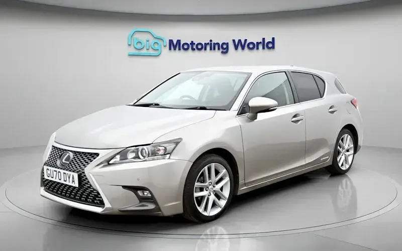 Usado Lexus CT200h 136 CV (100 kW) 2020 Utilitario