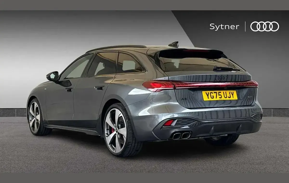 Used Audi A5 Advanced 204 HP (150 kW) 2025 Grey Estate
