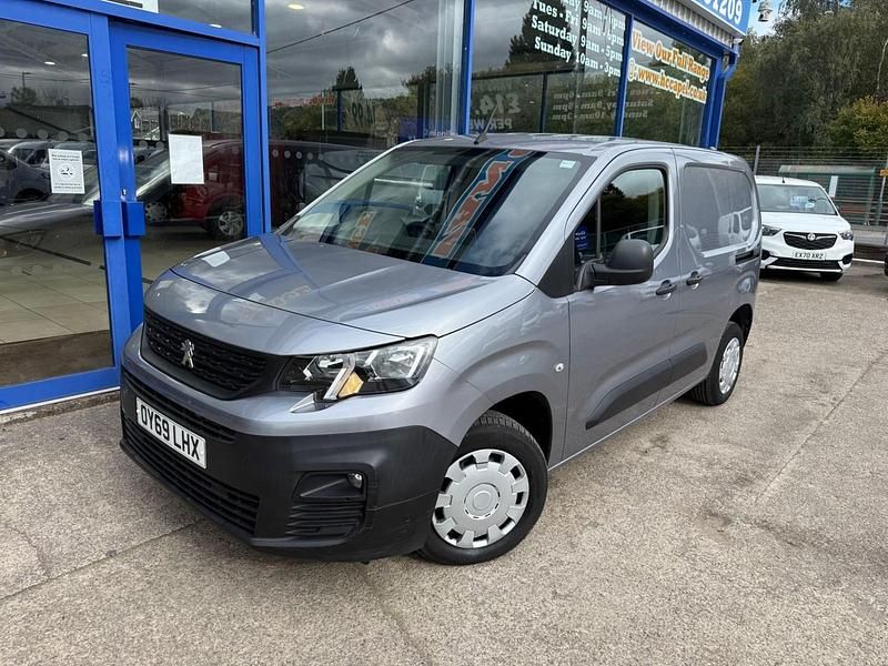Grey Used 2019 Peugeot Partner MPV | £6,995 (Fair price) - Image 1/3