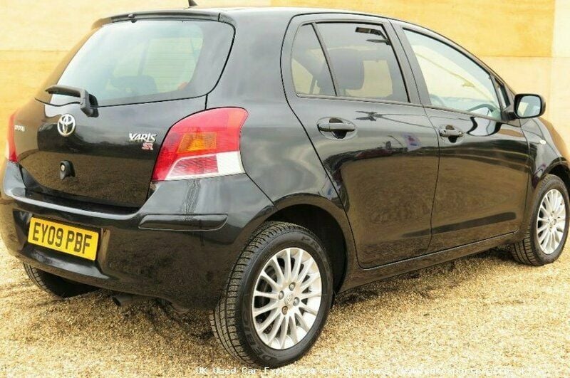 Used Toyota Yaris 2013 Hatchback